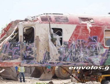 Επίλογος για τη τραγωδία: Απομακρύνθηκε και η μοιραία μηχανή του τρένου στο Άδενδρο